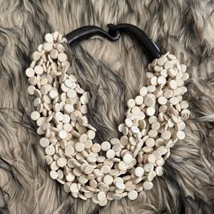 Elegant Cream Beaded Necklace